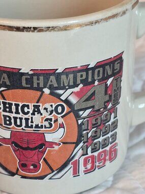 Vintage 1996 Chicago Bulls 4 Time Champions Mug